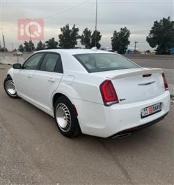 كرايسلر 300
